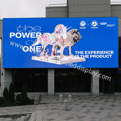Displays LED de larga duración y eficiencia energética para publicidad exterior rentable