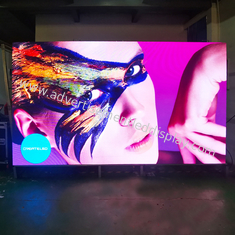 Display LED de alta luminosidad para salas de reuniones y conferencias