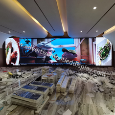 Display LED interior de larga duración para aplicaciones minoristas y publicitarias