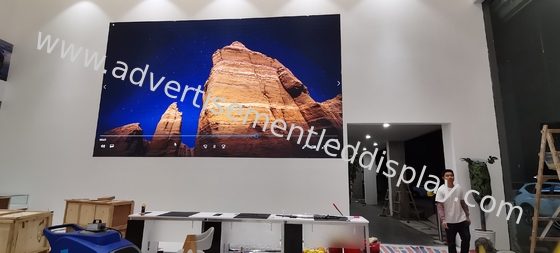 Display LED de publicidad AC220V Actualización de contenido en tiempo real para mensajería oportuna