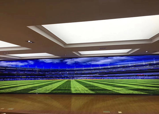 500 cd/m2 Pared de vídeo LED sin costura 16,7M Tiempo de respuesta de color 6ms